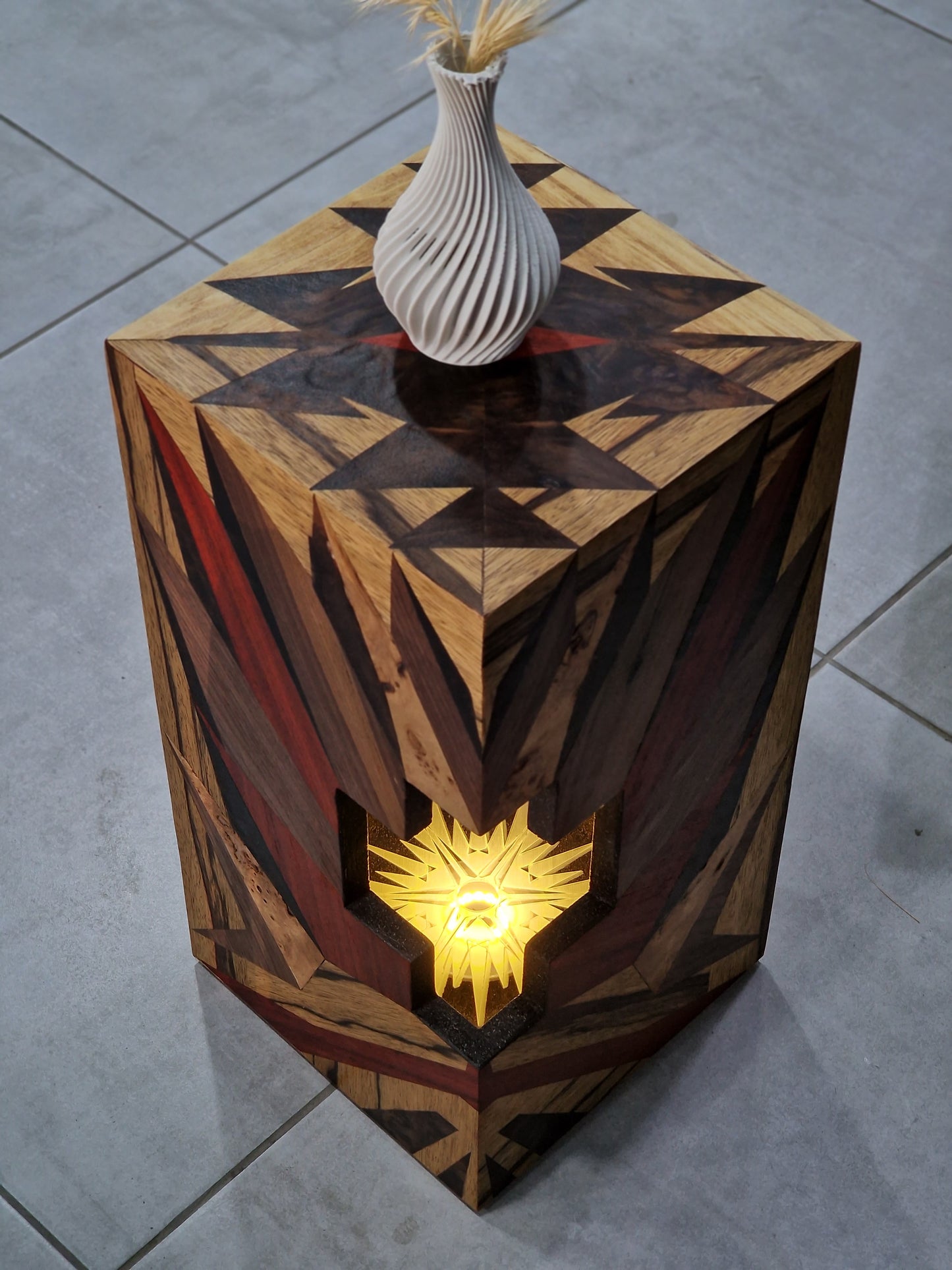 Ghar side table/floor lamp